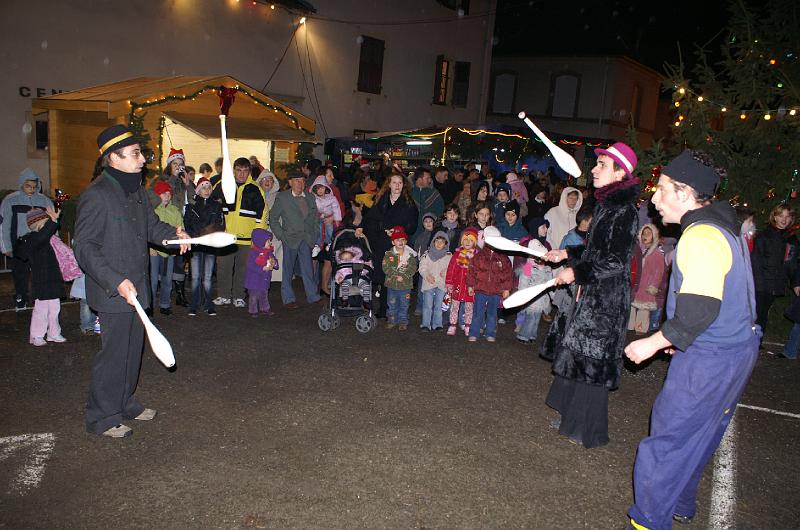 les_enfants_chantent_noel_2006_03.jpg - Jongleurs