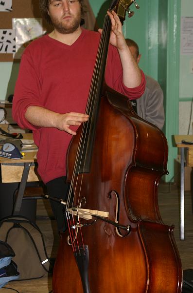 melodia_a_l_ecole_15.jpg - La Contrebasse à Cordes